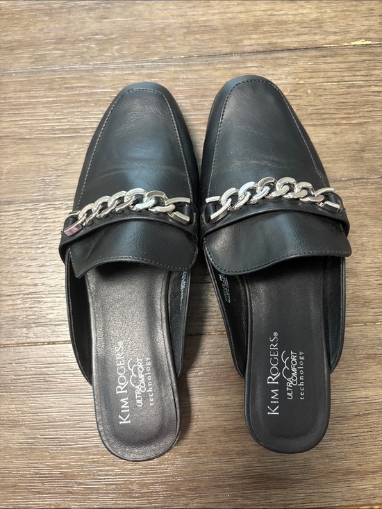 Kim Rogers Shoes - Kim Rogers Black Chain-Detail Slip-On Loafers